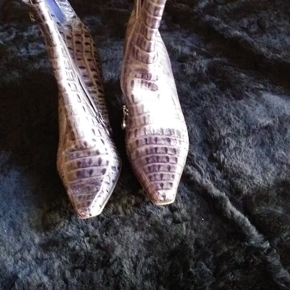 Ankle boots